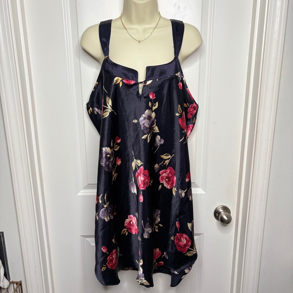 Vintage Sostanza Floral Satin Nightgown XL Navy Blue Red Rose 90's Lingerie 1996